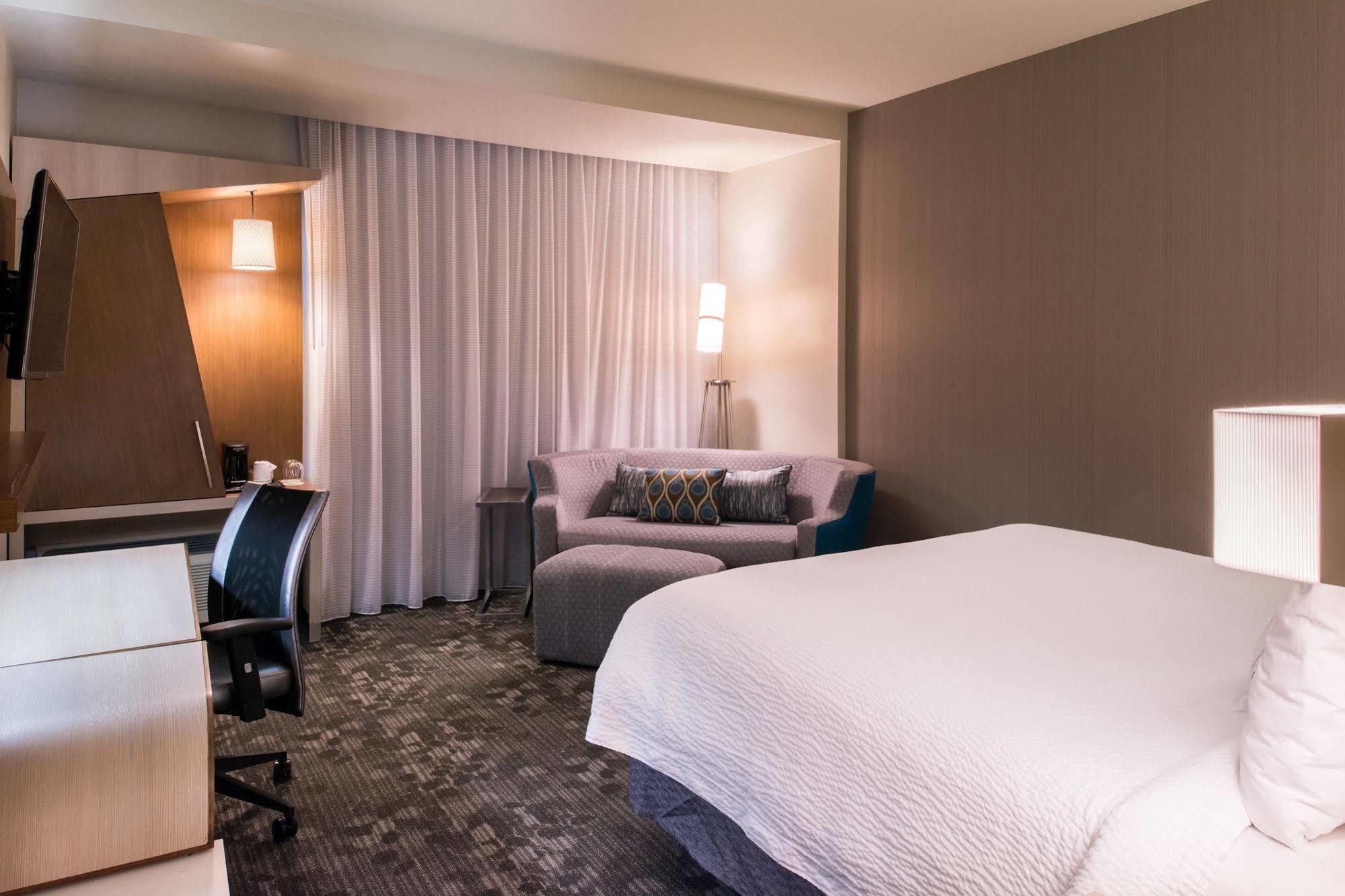 Courtyard By Marriott Hot Springs Exterior foto